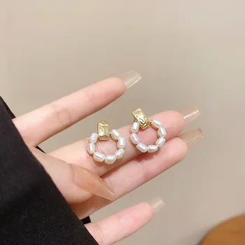 Реколта перлени обеци-карамфил за жени и момичета, кръгли обеци в корейски стил ретро стил, Модни бижута аксесоари за сватбени партита, на Едро подарък